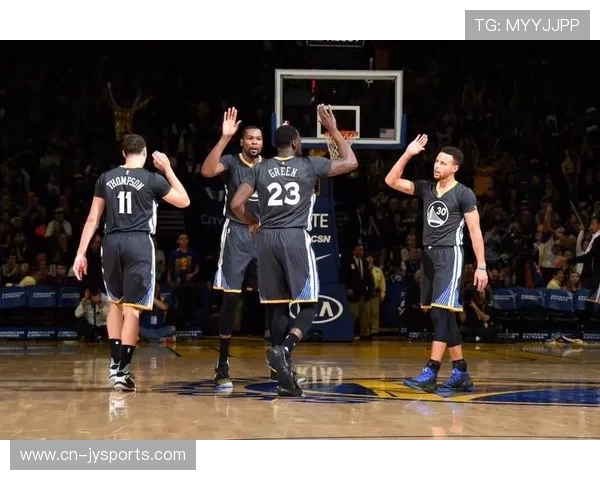 NBA自由市场风云再起巨星流动引发联盟格局大变动